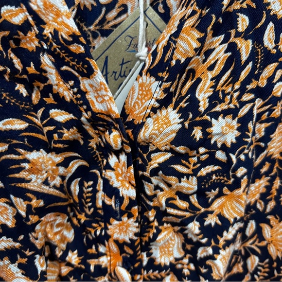 NWT Faherty Button Smocked Dobby Dress SIZE large - Picture 10 of 12